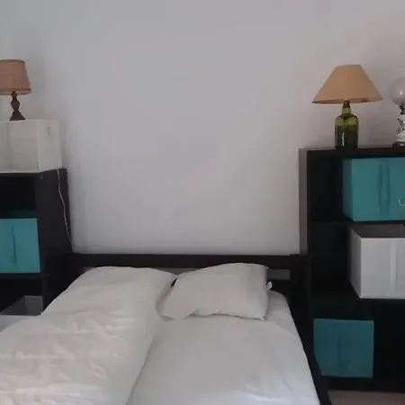 Maison A Pres De La Avec Terrasse *