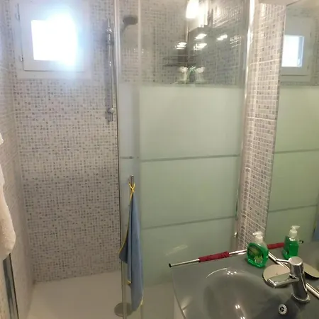 Maison A Pres De La Avec Terrasse Дом отдыха